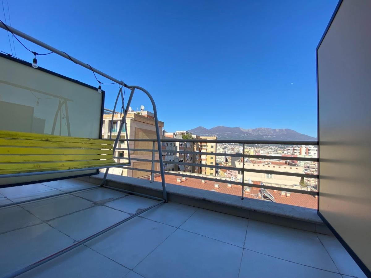 Rooftop 地拉那 外观 照片
